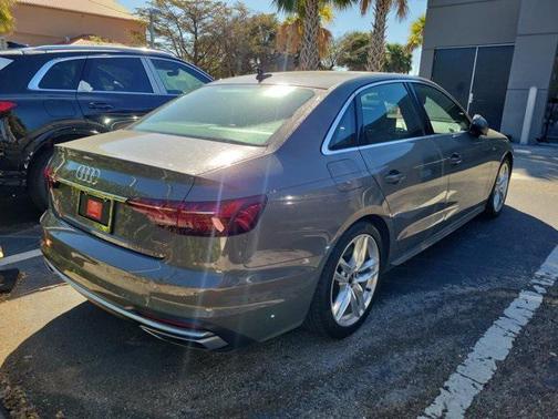 2023 Audi A4 45 S line Premium Plus