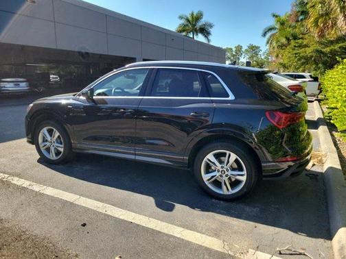 2023 Audi Q3 45 S line Premium Plus
