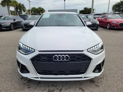 2023 Audi A4 45 S line Premium