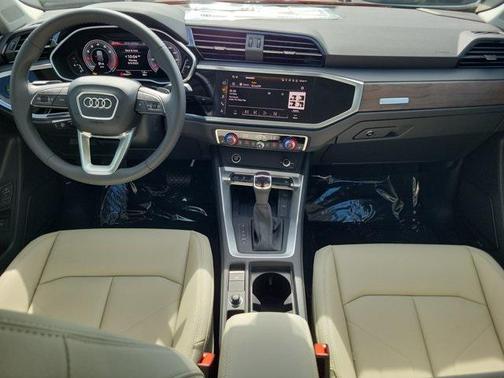 2025 Audi Q3 45 S line Premium Plus
