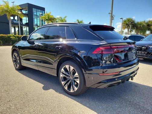 2026 Audi Q8 55 Premium Plus