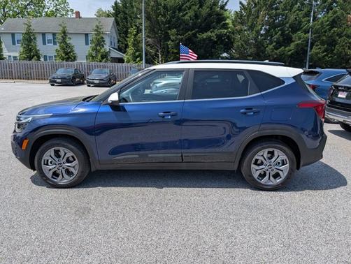 2024 Kia Seltos S