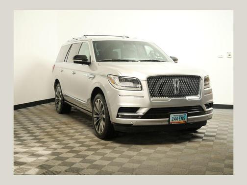 2018 Lincoln Navigator Select
