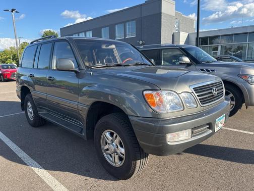 2002 Lexus LX 470 Base
