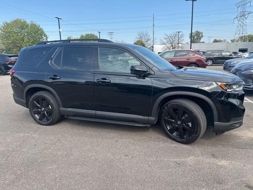 2025 Honda Pilot Black Edition