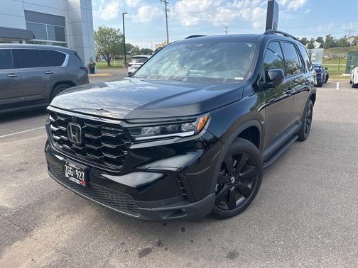 2025 Honda Pilot Black Edition