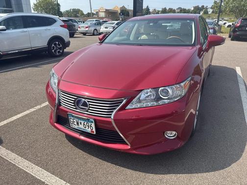 2014 Lexus ES 300h Base