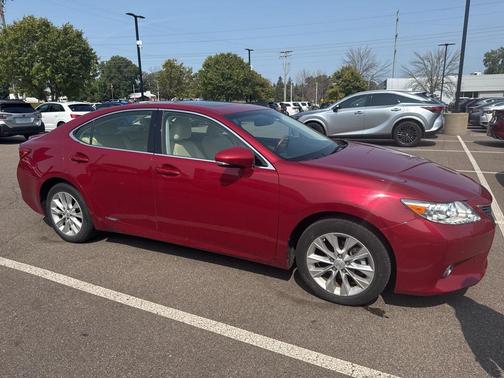 2014 Lexus ES 300h Base