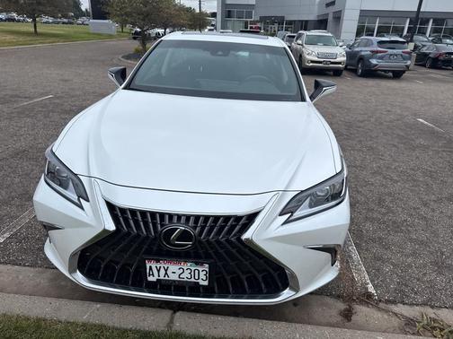 2022 Lexus ES 350 Base