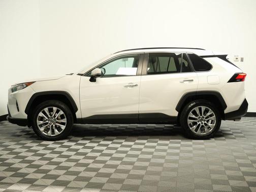 2020 Toyota RAV4 Limited