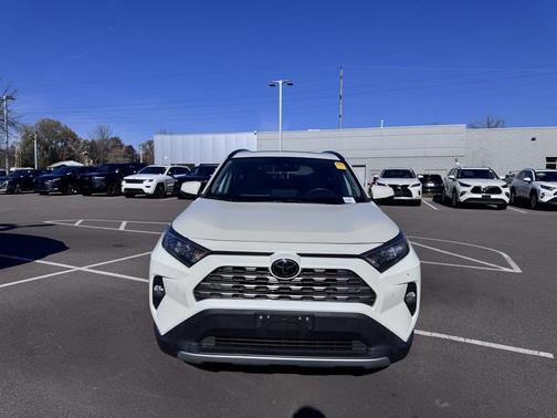 2020 Toyota RAV4 Limited