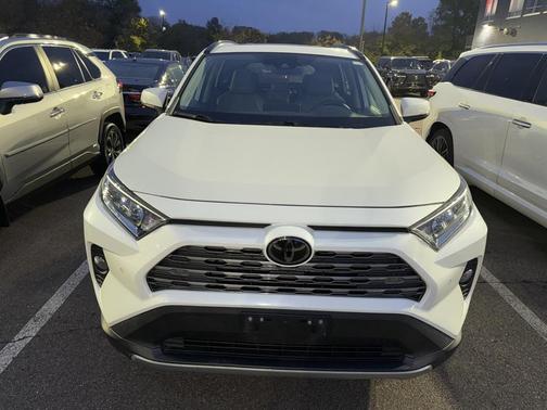 2020 Toyota RAV4 Limited