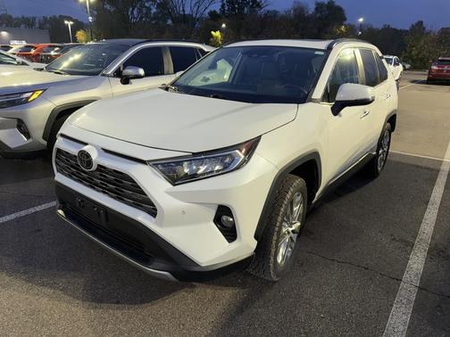 2020 Toyota RAV4 Limited