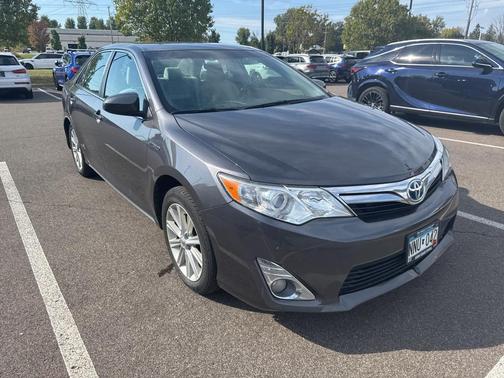 2014 Toyota Camry Hybrid XLE