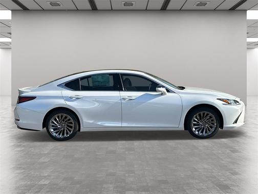 2025 Lexus ES 350 Luxury