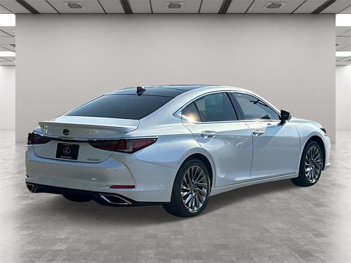2025 Lexus ES 350 Luxury