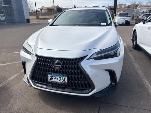 2025 Lexus NX 350h Premium