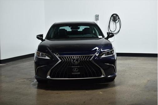 2025 Lexus ES 350 Luxury