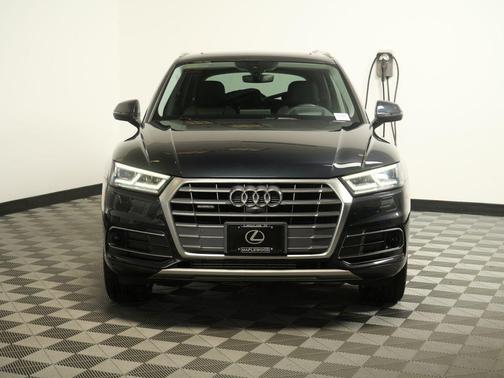 Blue 2018 Audi Q5 2.0T Premium