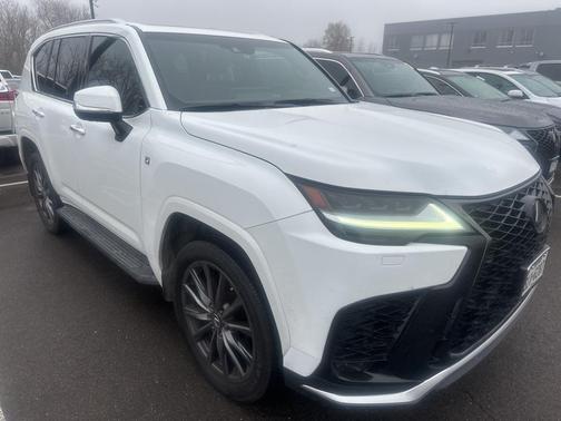 2022 Lexus LX 600 Base