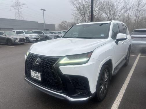 2022 Lexus LX 600 Base