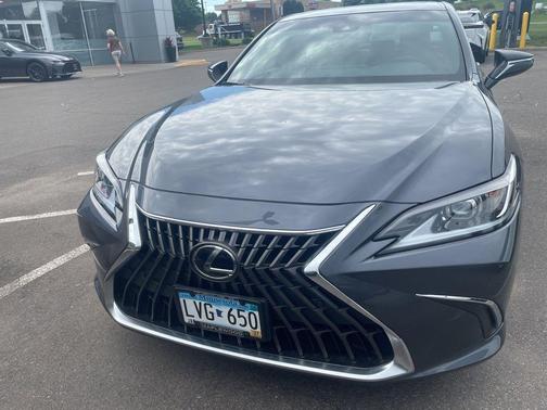 Cloudburst Gray 2024 Lexus ES 300h Base