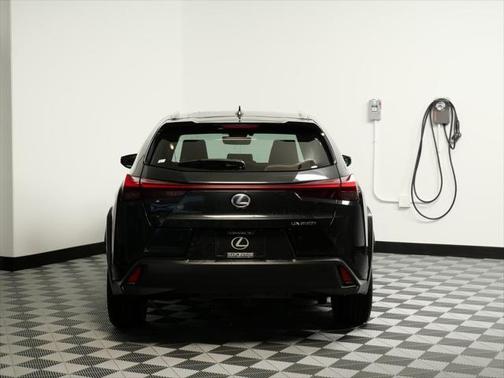 2020 Lexus UX 250h Base
