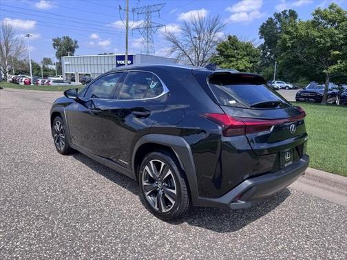 2020 Lexus UX 250h Base
