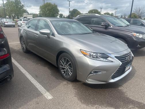 2017 Lexus ES 350 Base