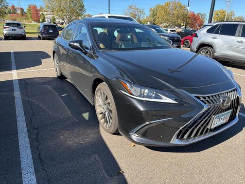 2024 Lexus ES 350 Luxury