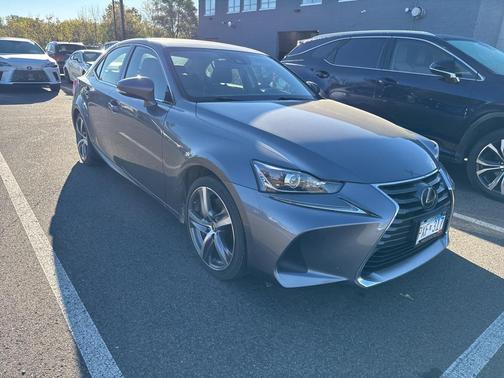 2018 Lexus IS 300 Base