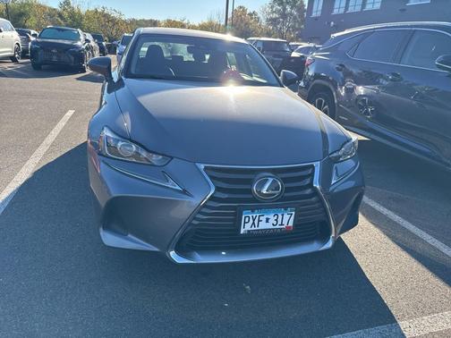 2018 Lexus IS 300 Base