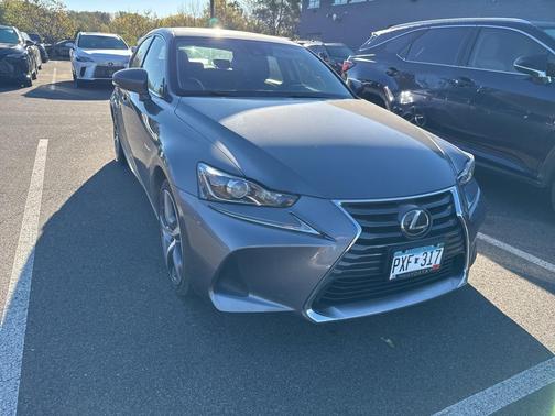 2018 Lexus IS 300 Base