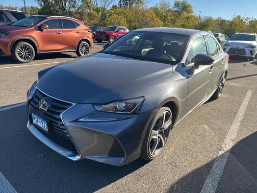 2018 Lexus IS 300 Base