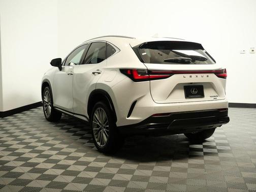 2022 Lexus NX 350h 350h Premium