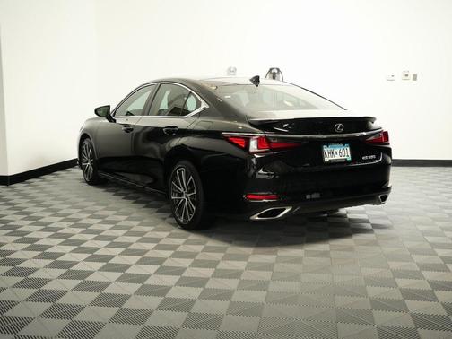 2023 Lexus ES 350 Premium