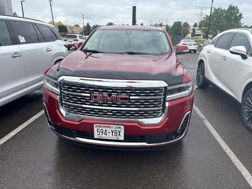 2022 GMC Acadia Denali