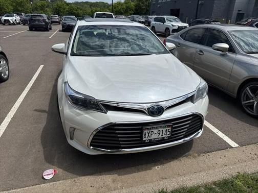 2018 Toyota Avalon Hybrid Limited