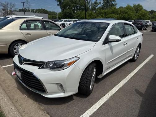 2018 Toyota Avalon Hybrid Limited