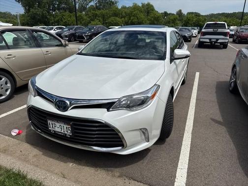 2018 Toyota Avalon Hybrid Limited