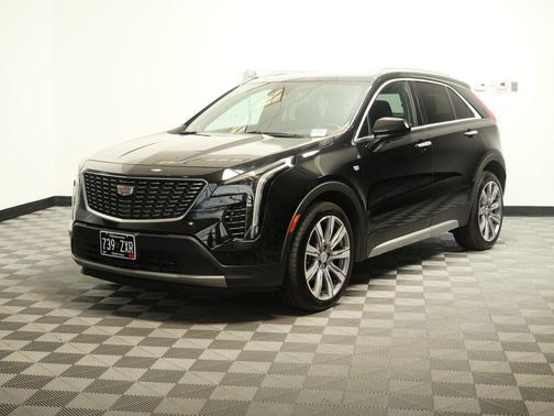 Stellar Black Metallic 2019 Cadillac XT4 Premium Luxury