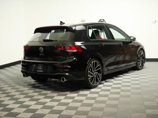 2024 Volkswagen Golf GTI 2.0T S DSG