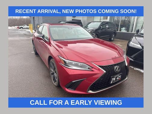 2025 Lexus ES 300h F SPORT Design