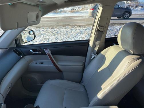 2012 Toyota Highlander Hybrid Limited