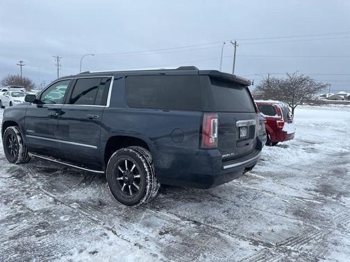 2017 GMC Yukon XL Denali