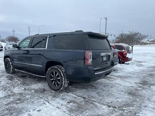 2017 GMC Yukon XL Denali
