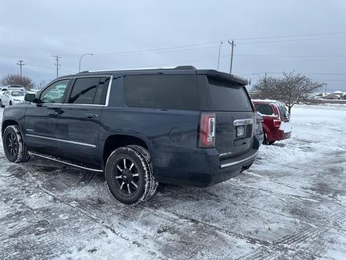 2017 GMC Yukon XL Denali