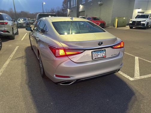 2019 Lexus ES 350 Base