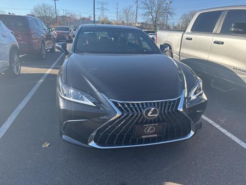 2024 Lexus ES 350 Luxury