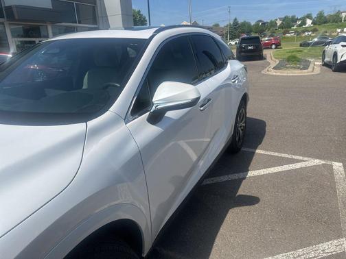 White Pearl 2023 Lexus RX 350 Premium